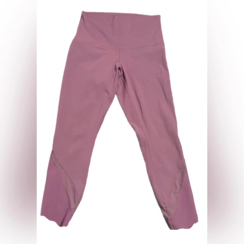 Women’s Lululemon light pink leggings-Sz M (no‎ size tag)